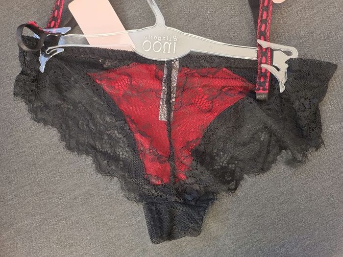 Ensemble lingerie - photo numéro 4