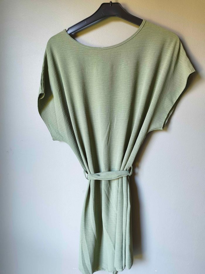 robe d'été vert kaki taille unique du 36 au 44 avec ceinture - photo numéro 5