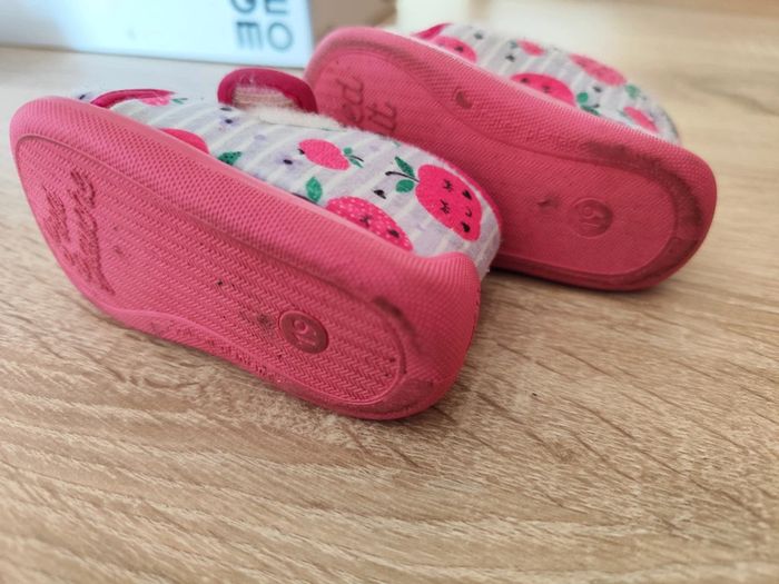 Chaussons rose - photo numéro 6