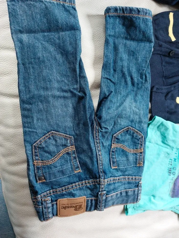 Lot de vêtements garçon 9 mois 3 articles - photo numéro 4