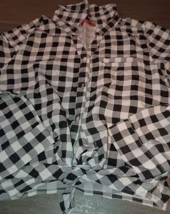 Chemise asymétrique fille t. 14 ans