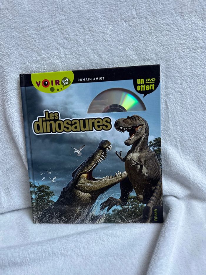 Livre les dinosaures