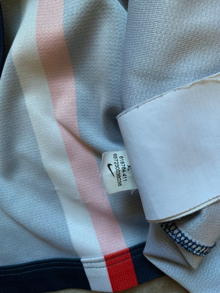 Maillot cavani PSG - photo numéro 7