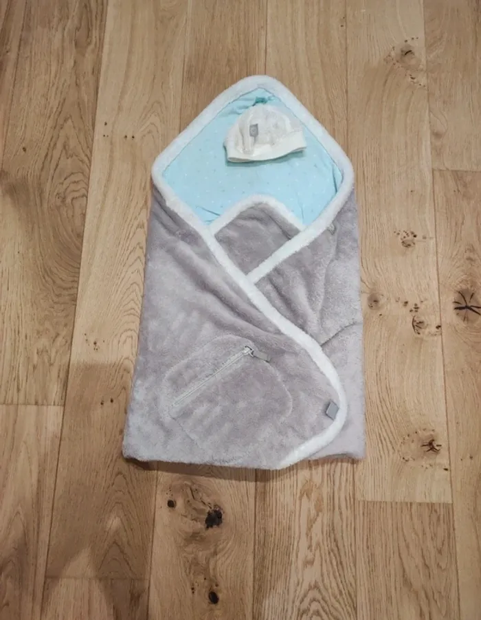 Nid d'ange/ chancelière évolutif (voiture, poussette) Babymoov- Très bon état