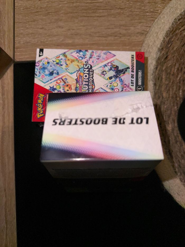 Bundle EV8,5 - Évolutions Prismatiques (Scellé) - photo numéro 2