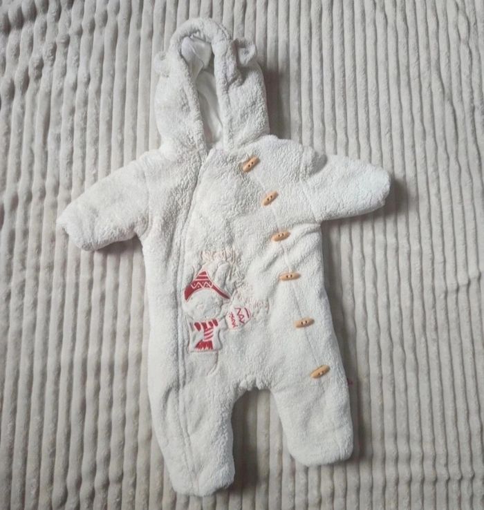 Combinaison pilote bébé 6 mois – Blanche chaude à capuche