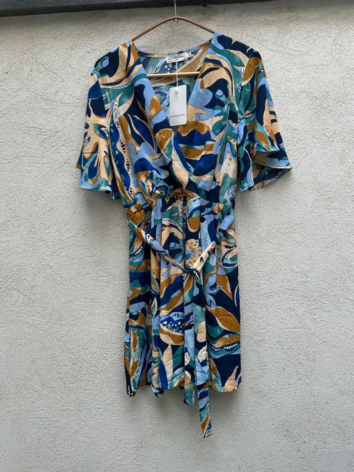 Robe 36/38 neuve - photo numéro 2
