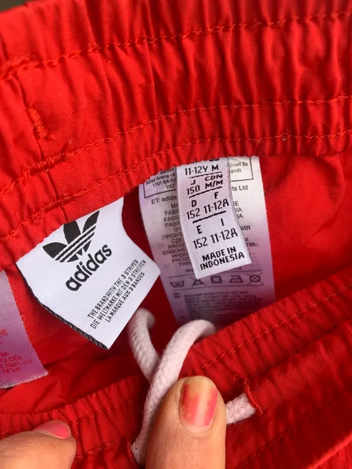 Véritable pantalon adidas 11 12 ans , rouge - photo numéro 2