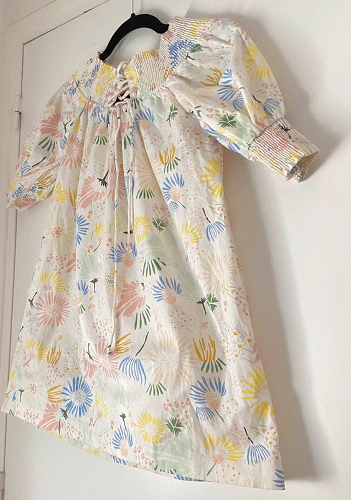 Robe Zara Courte Imprimée Fleurs Taille M - photo numéro 5