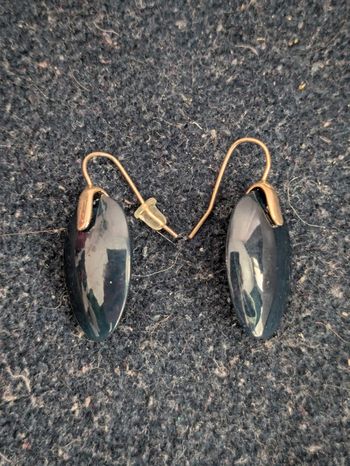 Boucles d'oreilles pendantes bleues marines