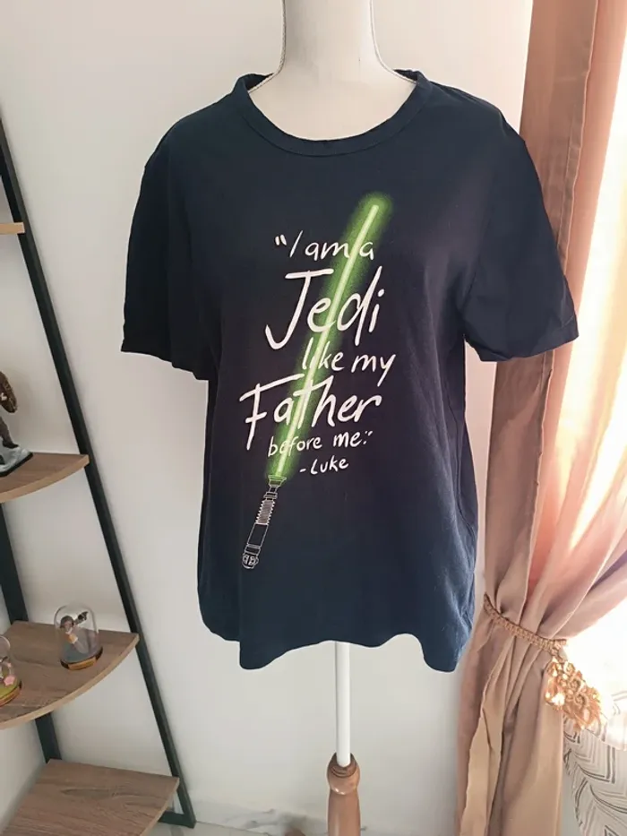 🎀 jolie t-shirt bleu marine star wars taille xl 🎀