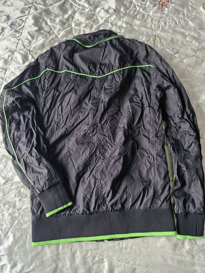 Superbe veste coupe-vent deco zip fluo - photo numéro 10