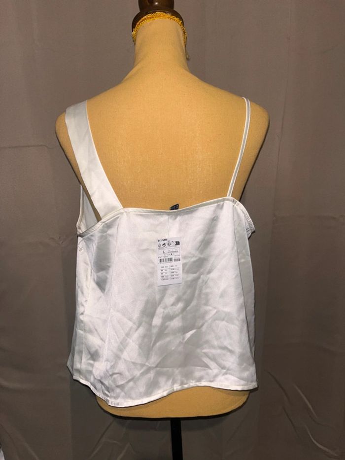 Debardeur en satin kiabi taille L neuf