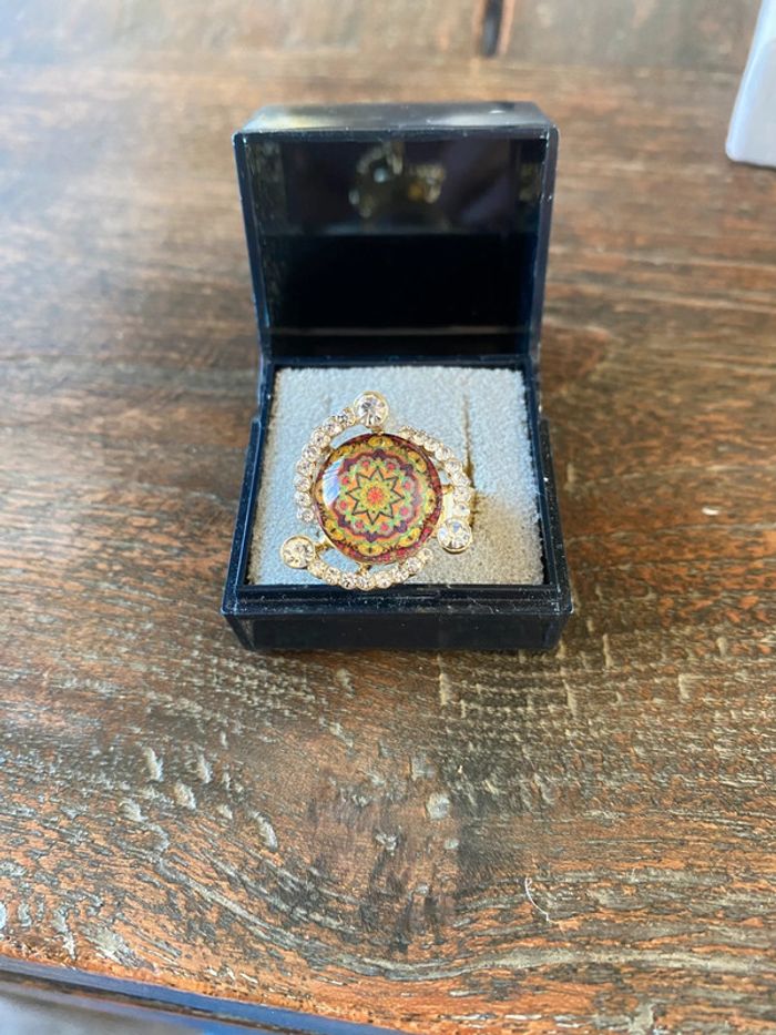 Magnifique bague réglage fleur avec strass et pierre - photo numéro 2