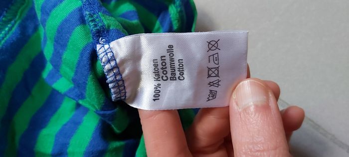 Tshirt manche longue 98/104 - photo numéro 4