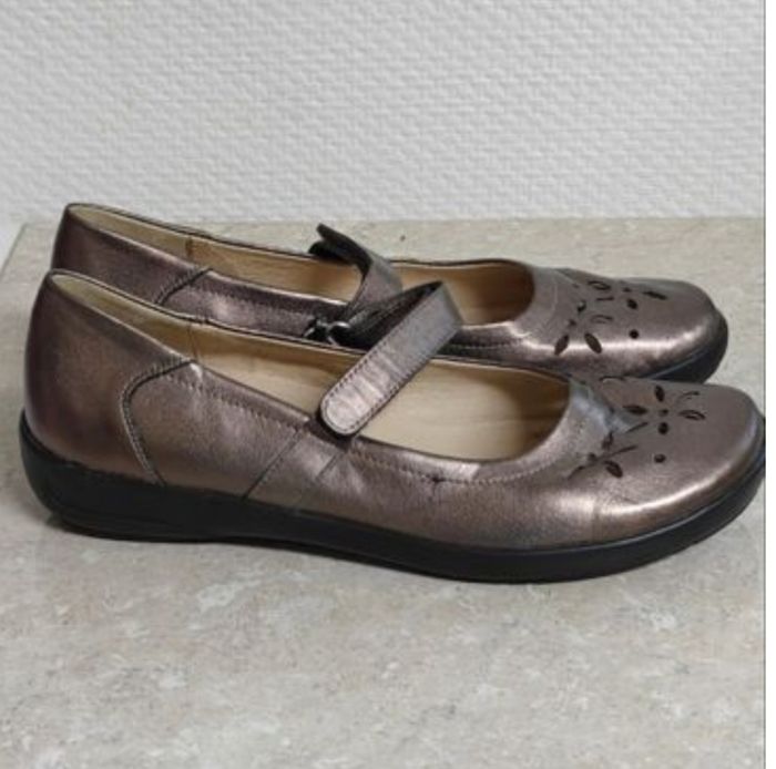Mocassin brillant taille 38 marque Semler neuve - photo numéro 4