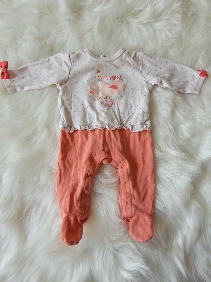 4 pyjamas - photo numéro 3