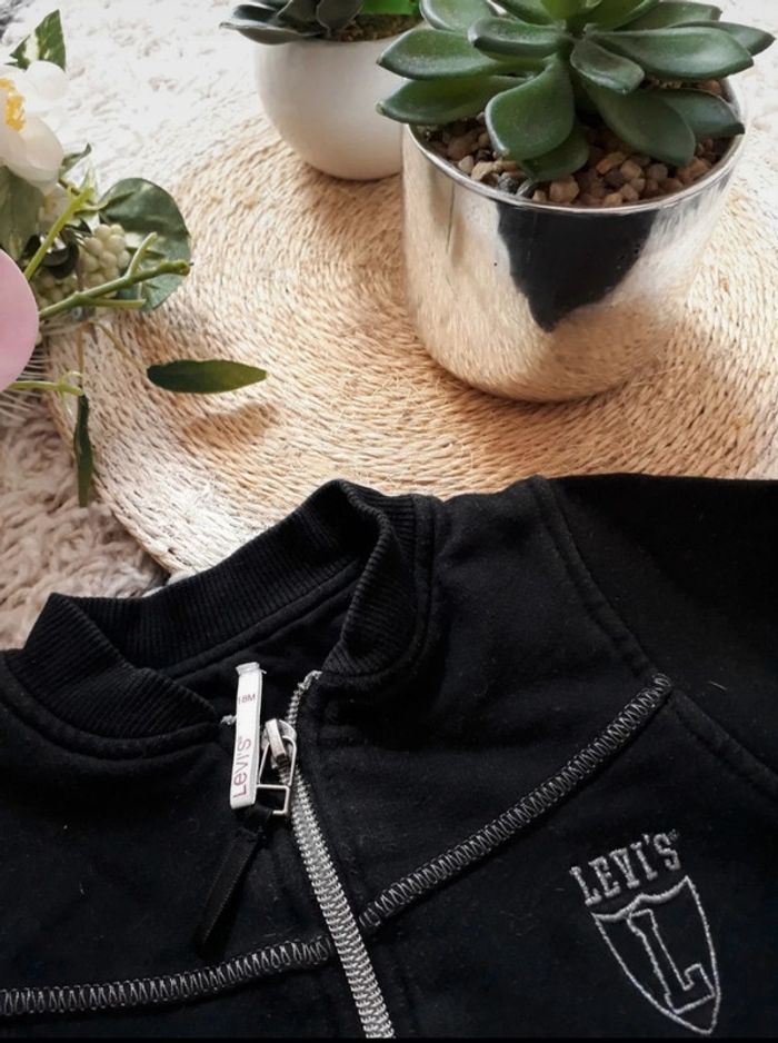 Veste Noire Levi's bébé garçon Taille 18 mois🌿🦊 - photo numéro 2