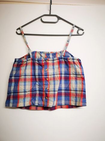 Petit top court carreaux boutons