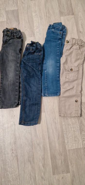 Lot de 4 pantalons - 3 ans