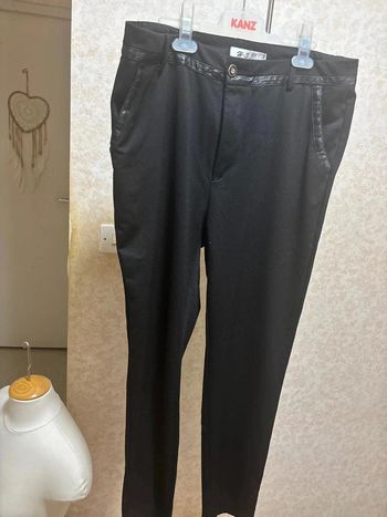 Pantalon habiller tailler taille 44 marque H-3