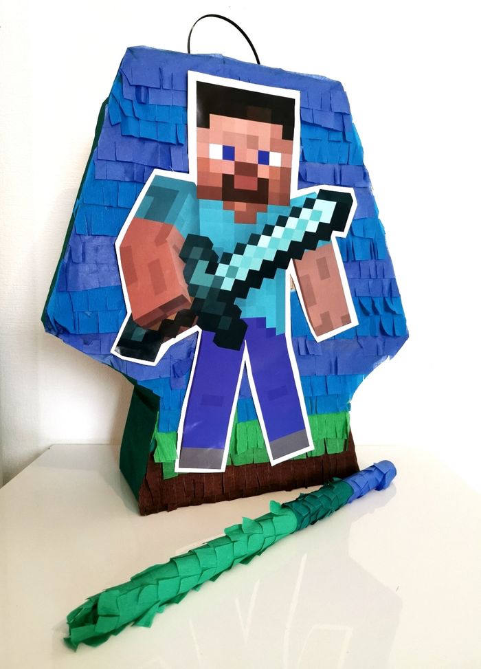Pinata Minecraft Steve