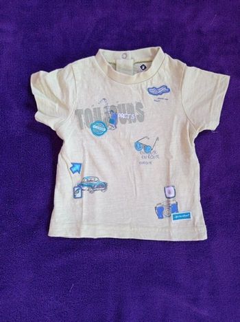 Tee shirt taille 6 mois