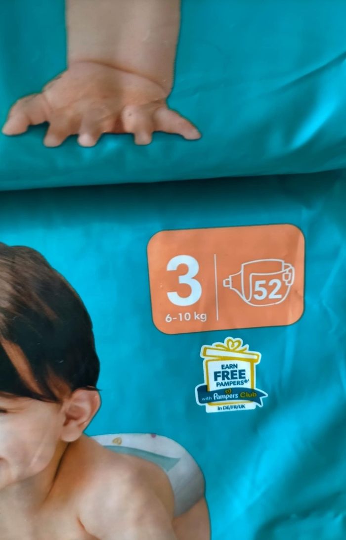 Lot couches pampers baby dry taille 3 - photo numéro 2