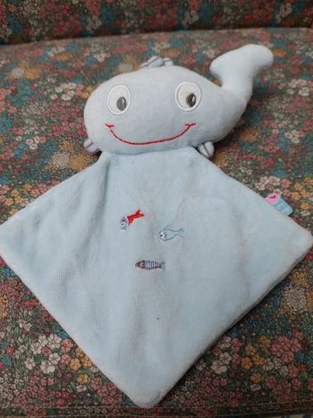 #3 Petit doudou mouchoir baleine Sucre d'orge