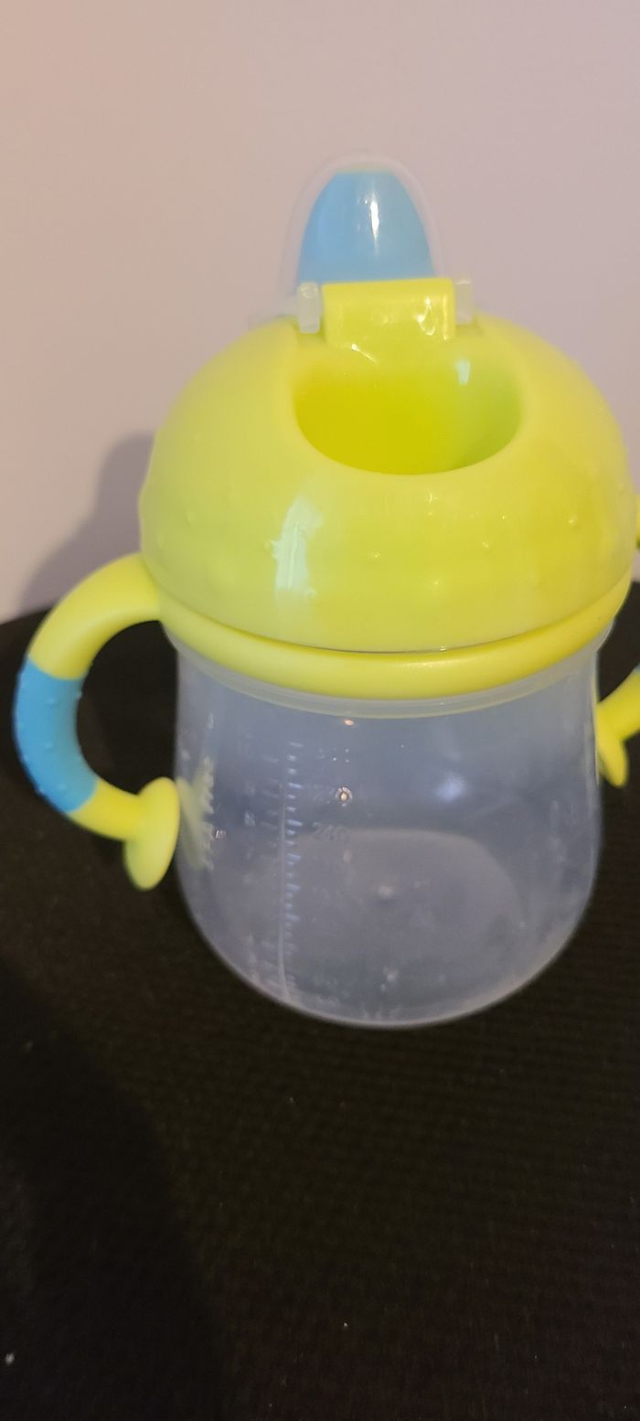 Vulli - Sophie la Girafe - Tasse évolutive 3 en 1 - photo numéro 3