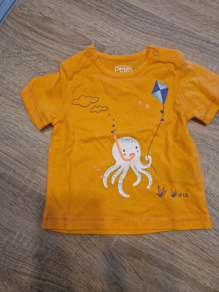 Lot 2 t shirt 3 mois