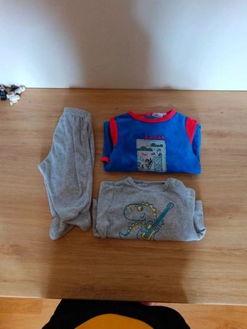 C42 Pyjamas hiver pommette 6 mois