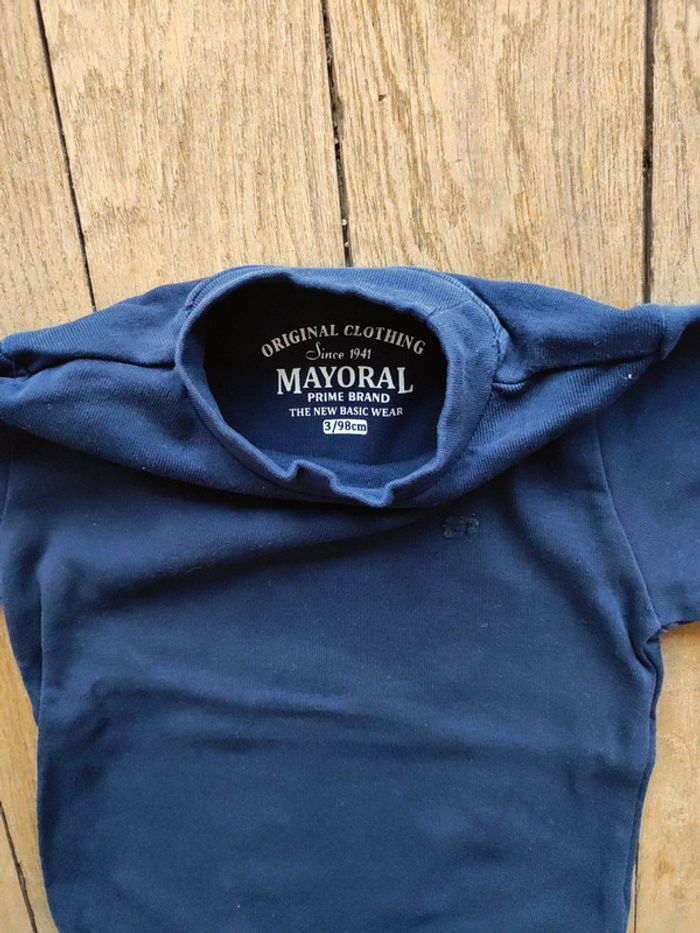 T-shirt manches longues garçon taille 3 ans. - photo numéro 2