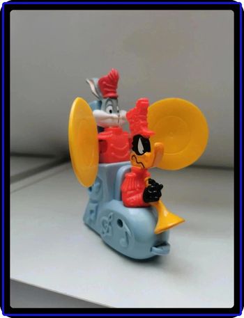 Figurine looney tunes