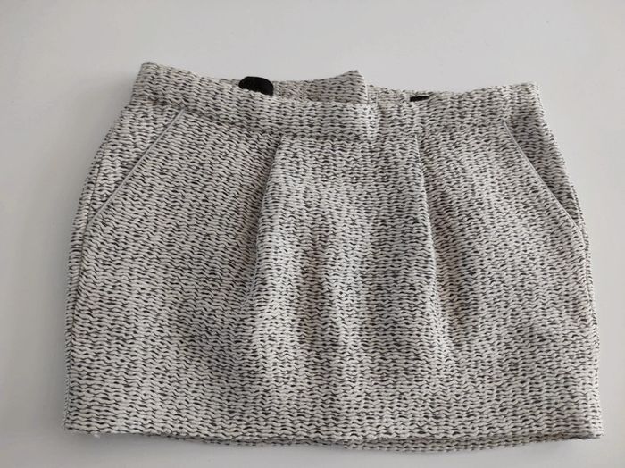 Mini jupe Marèse 2ans comme neuve