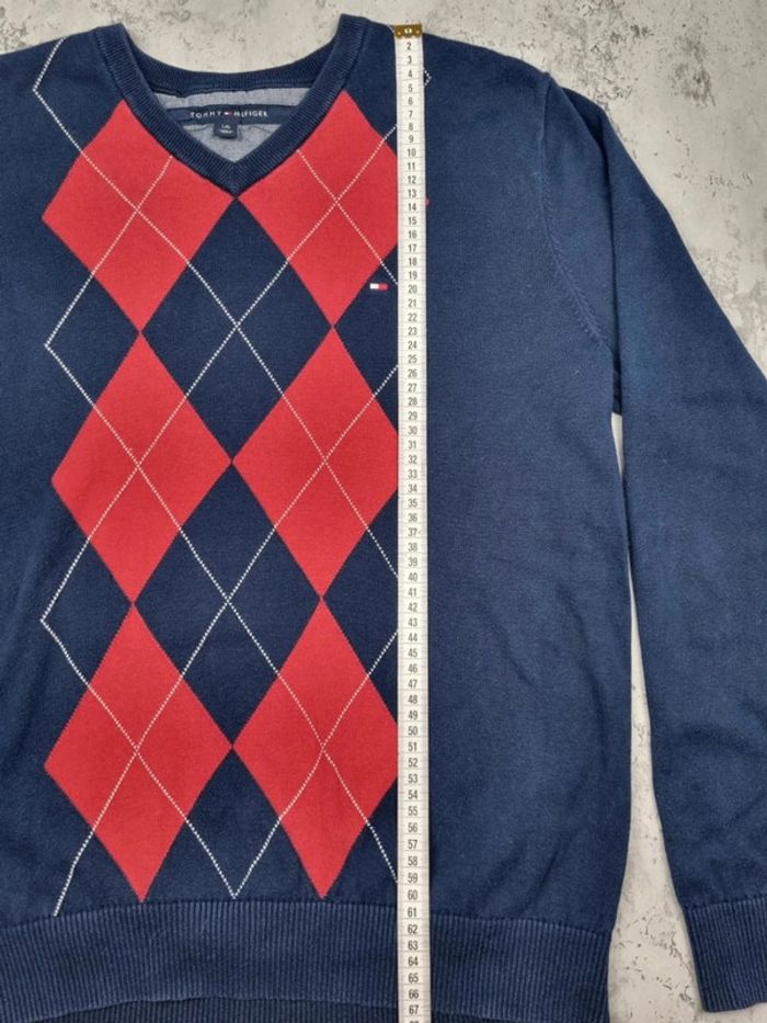 Pull col v Tommy Hilfiger bleu/rouge, L Hommes - photo numéro 9