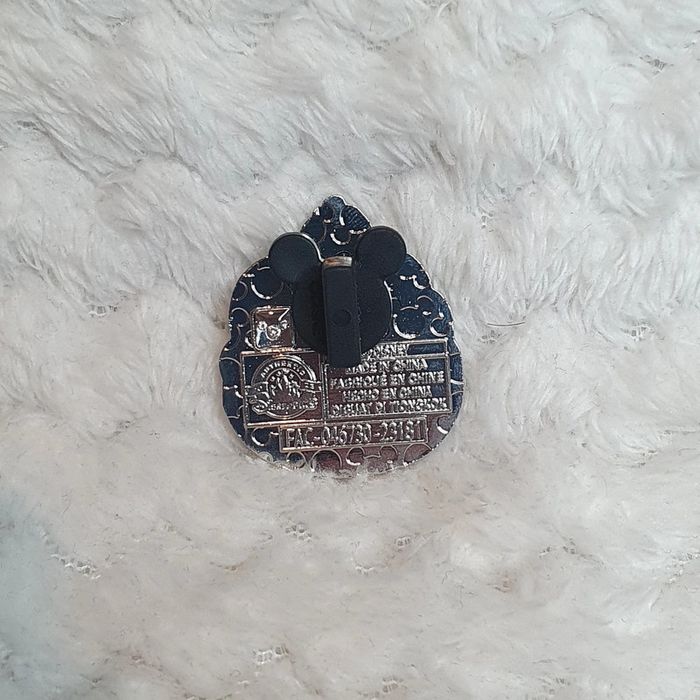 Pins tic et tac munchlings disney store - photo numéro 2