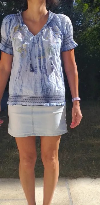 Min jupe jean t.42 en coton elastice Pussy
