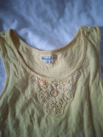 Joli débardeur couleur jaune