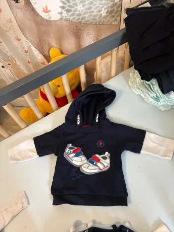 Pull à capuche