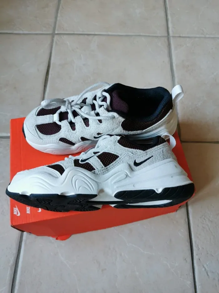 Baskets sneakers Nike tech hera - photo numéro 7