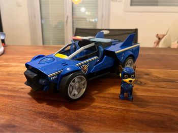 Véhicule transformable Deluxe Chase La Super Patrouille