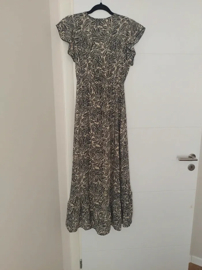 Robe d'été longue beige et noir + fil doré - Taille S - photo numéro 6
