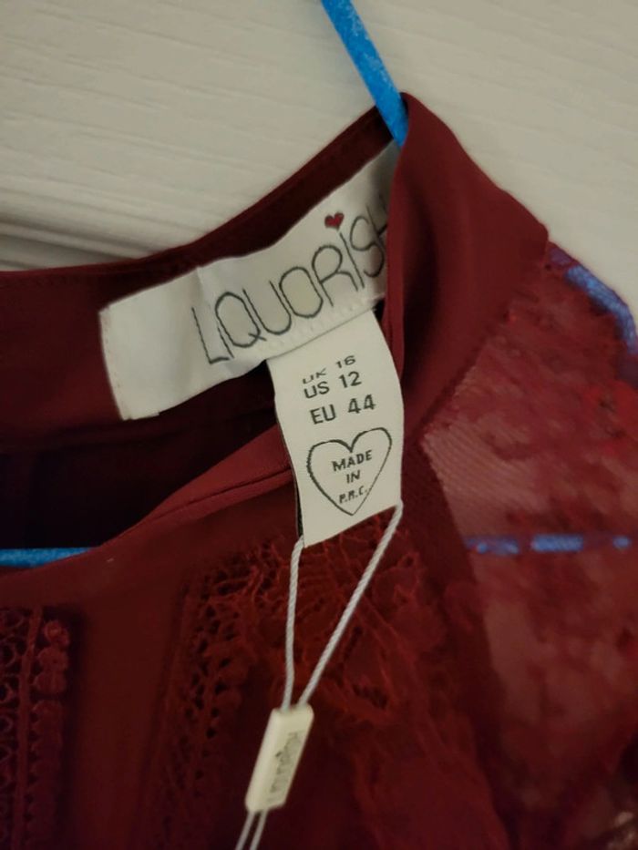 Robe neuve bordeaux - photo numéro 3