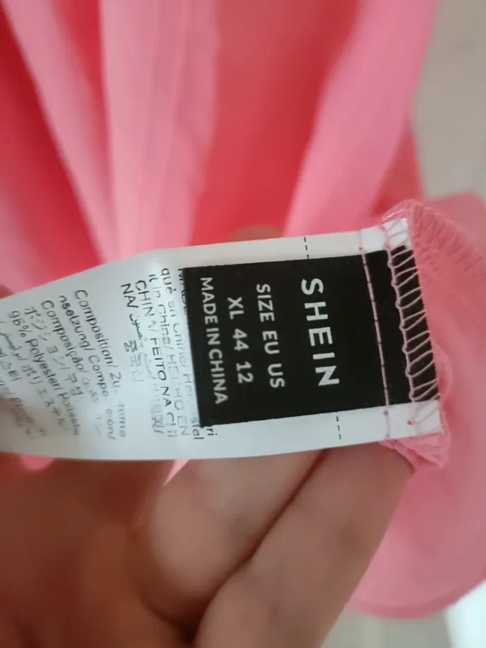 Robe shein XL - photo numéro 4