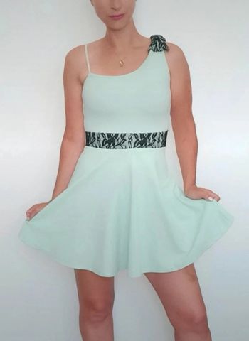 Robe patineuse asymétrique turquoise menthe tu