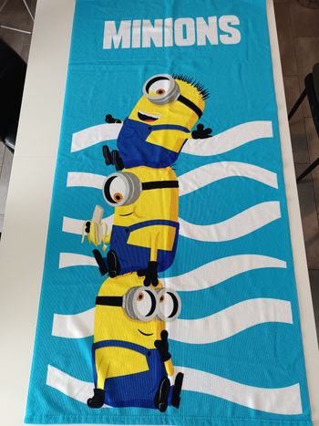 Serviette de plage minions 