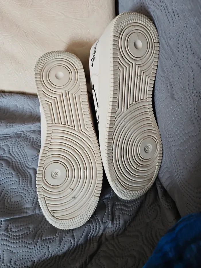 Baskets snoopy - photo numéro 3