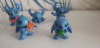 Lot 5 petites figurines stitch