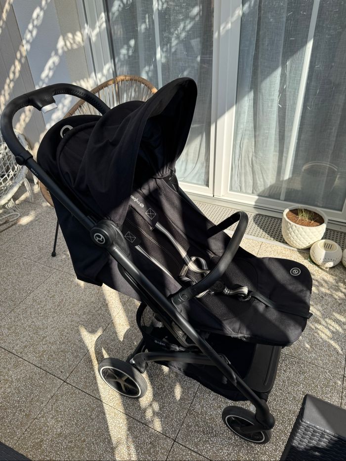 Poussette CYBEX « Beezy »